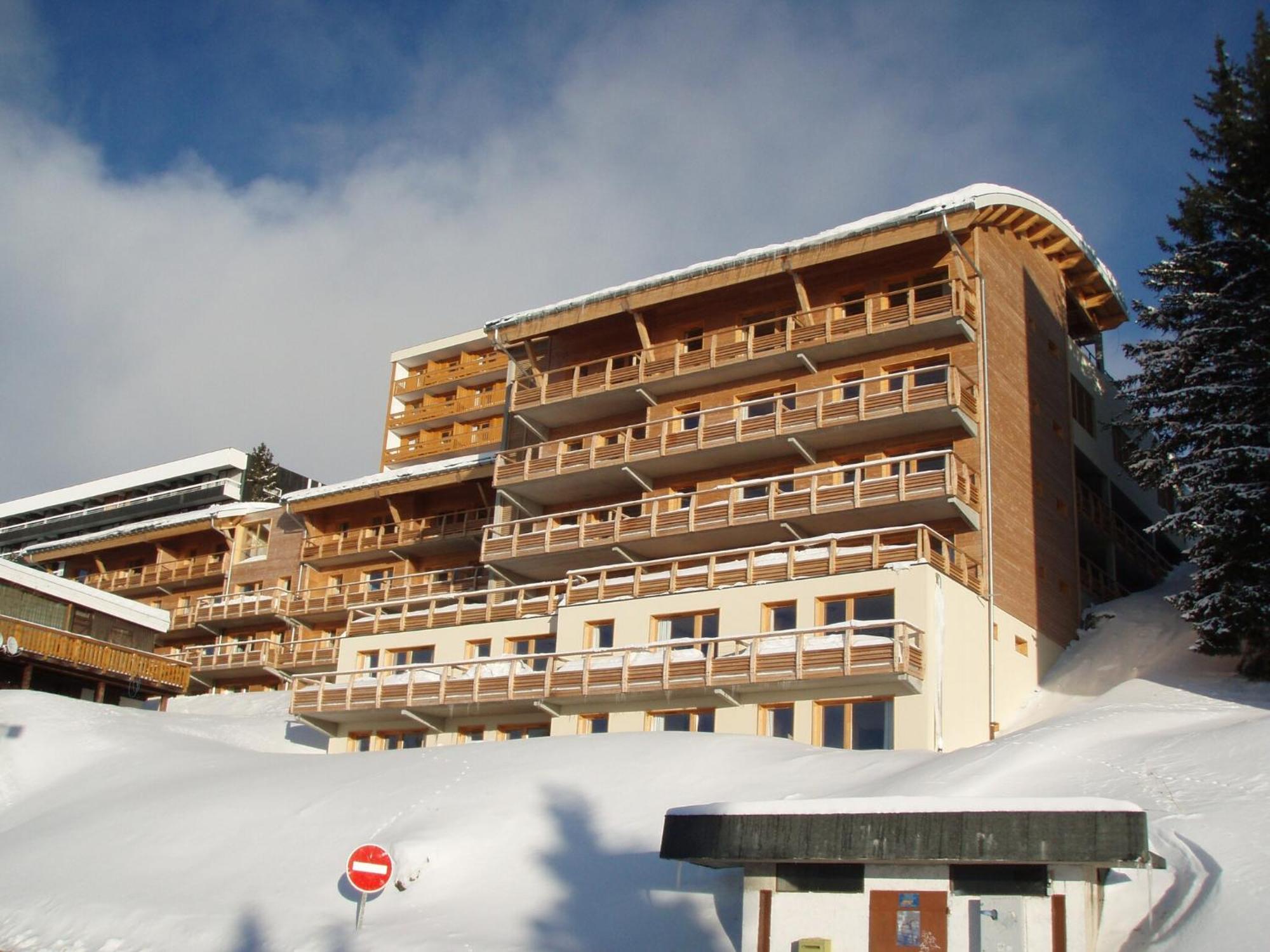 Cosy Apartment In Chamrousse With Terrace Exterior photo